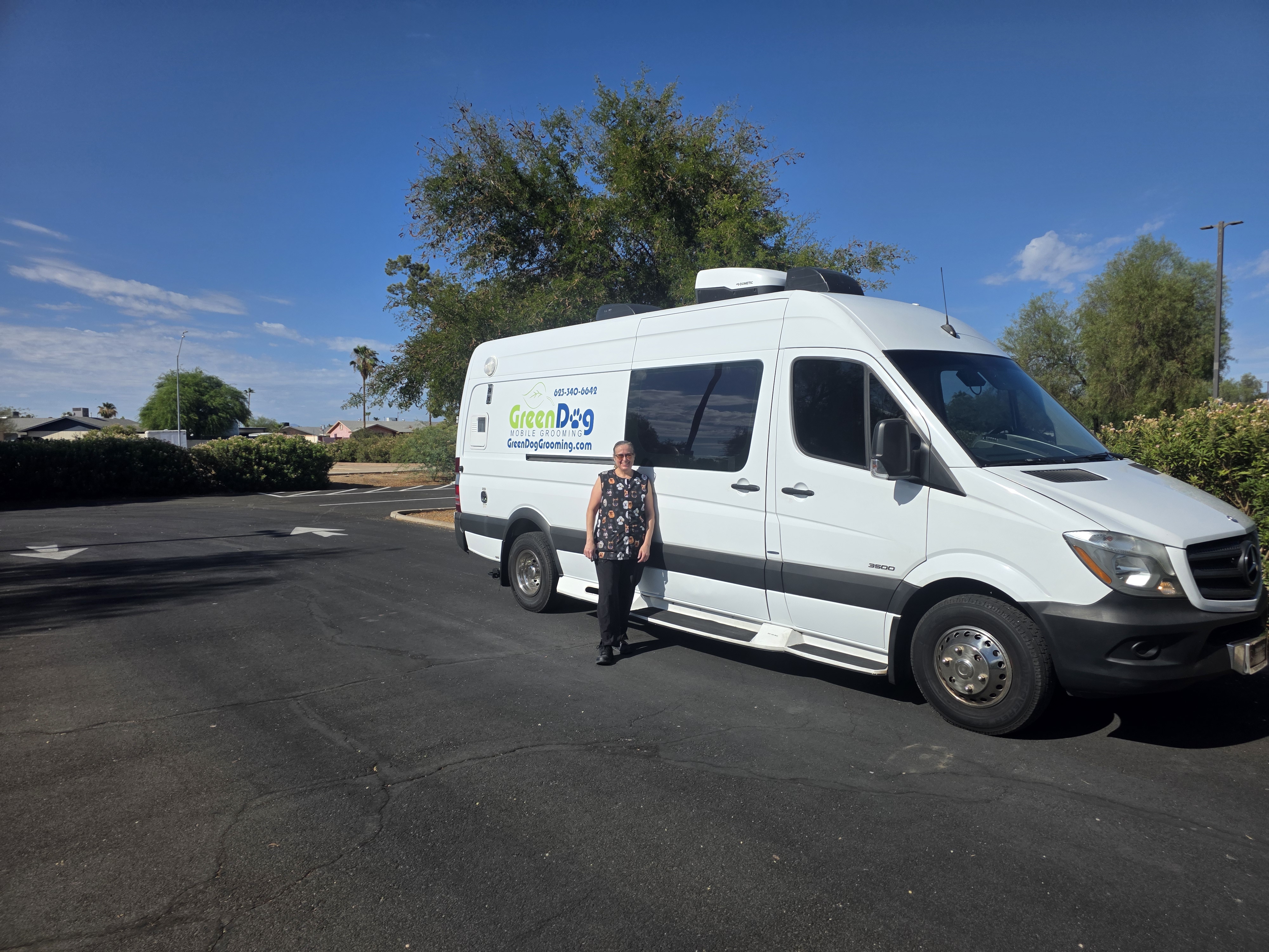 Green Dog Mobile Grooming van ready for an appointment